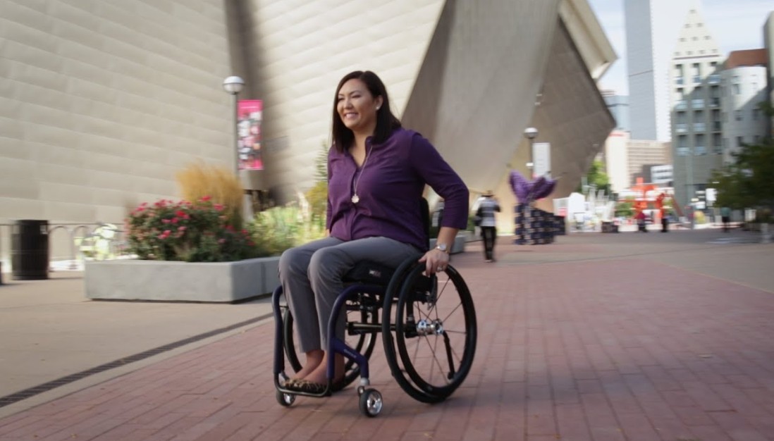 Aktif Tekerlekli Sandalye ile Standart Modeller Arasındaki Farklar